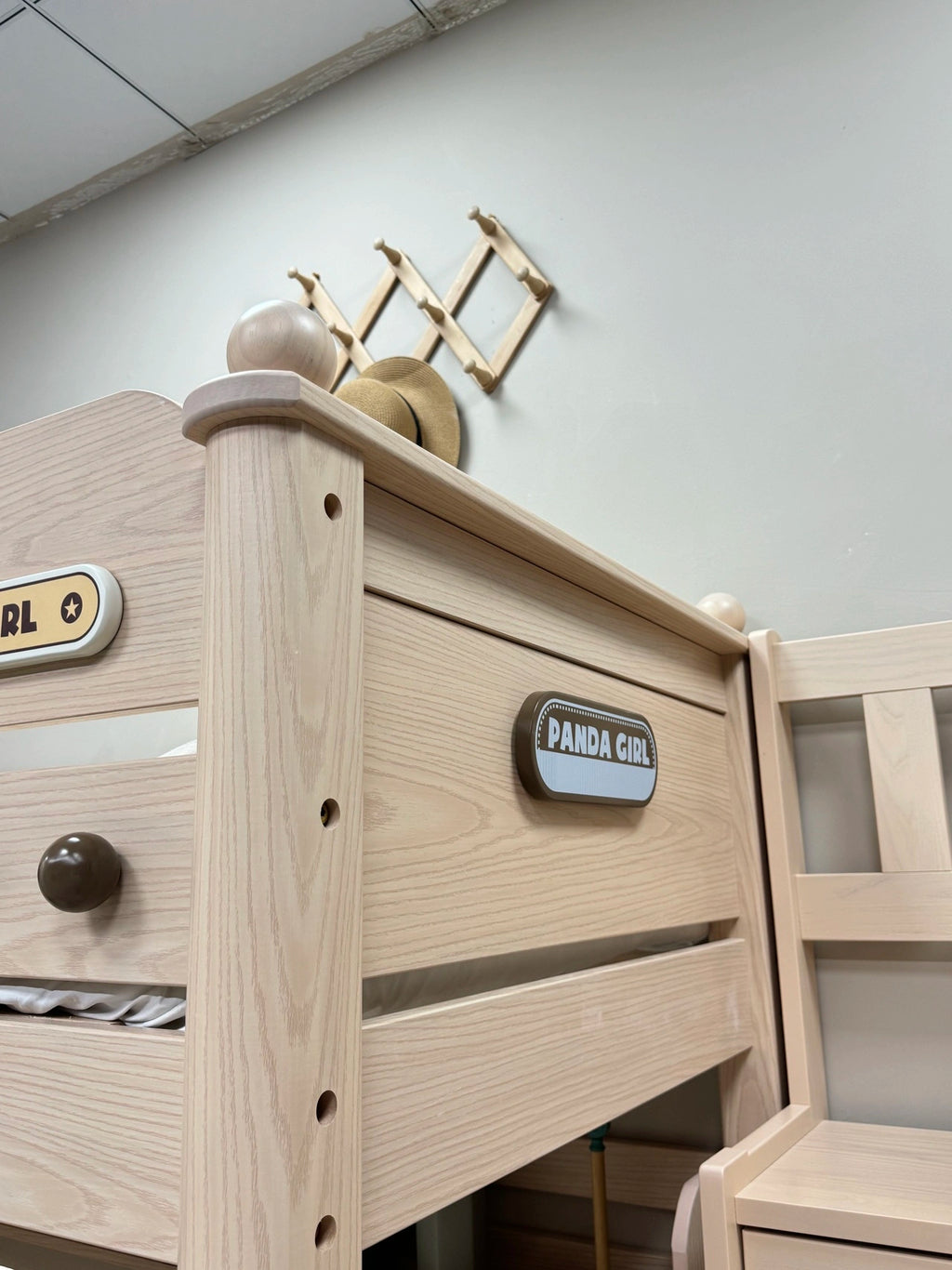 Model 8106 product detail 3