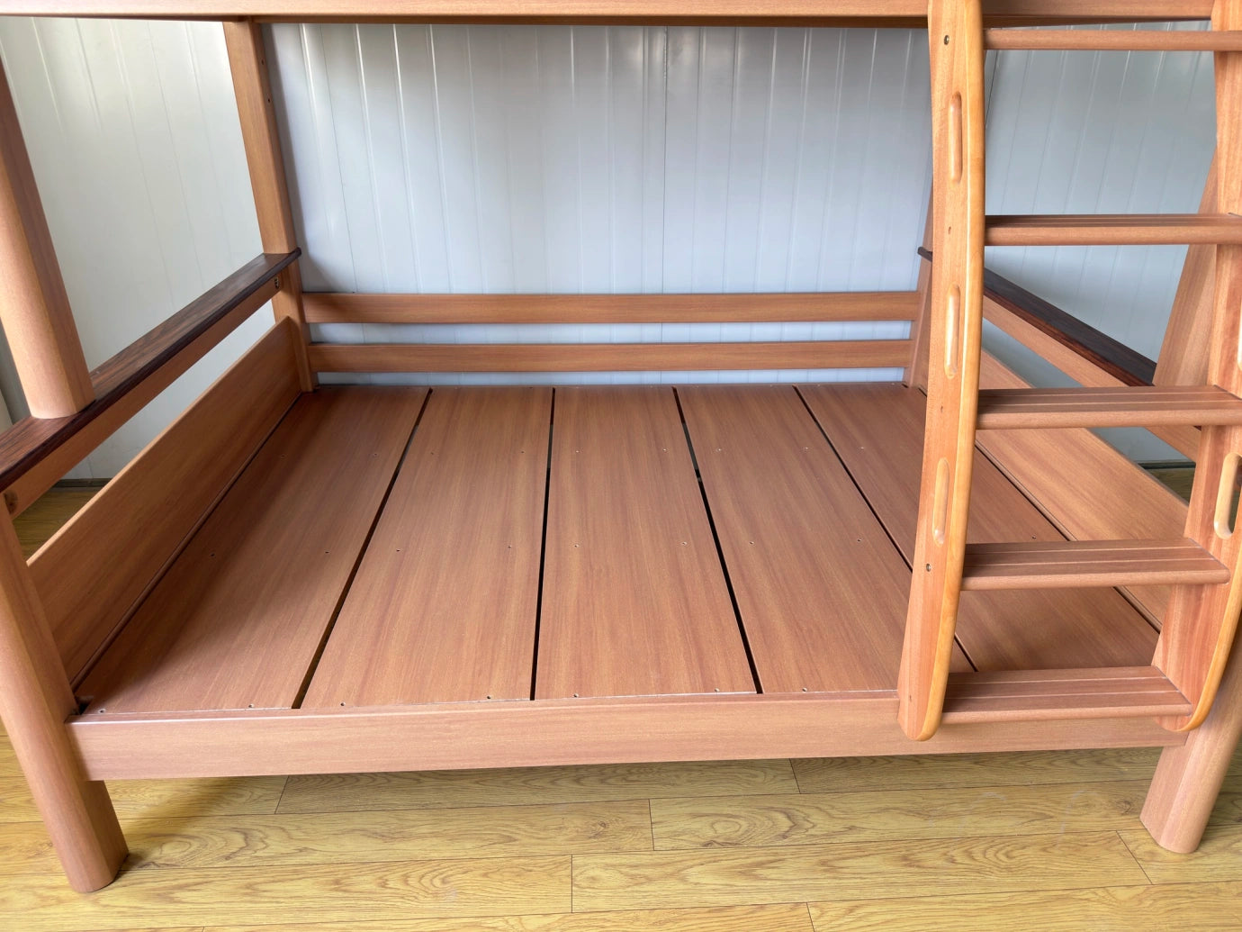 Model 9108 product detail 9