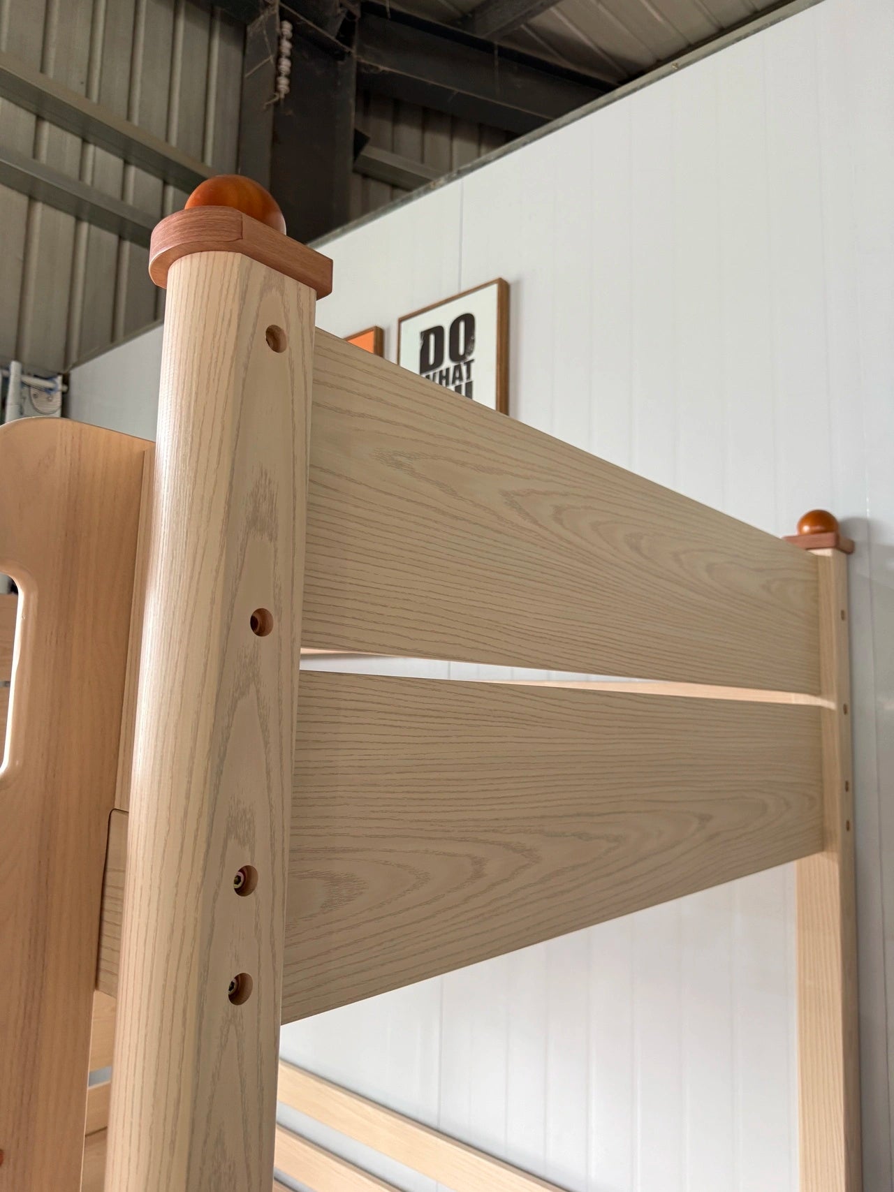 Model 8125 product detail 3